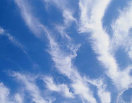 Волнистые перисто кучевые облака